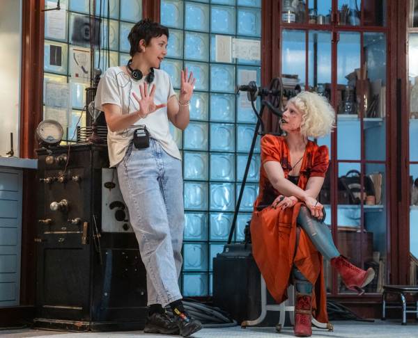 maggie gyllenhaal and jessie buckley on the set of the the bride
